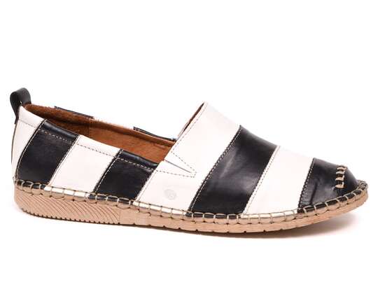 polbuty-wsuwane-SOFIE-21-71821 873102-czarno-biale